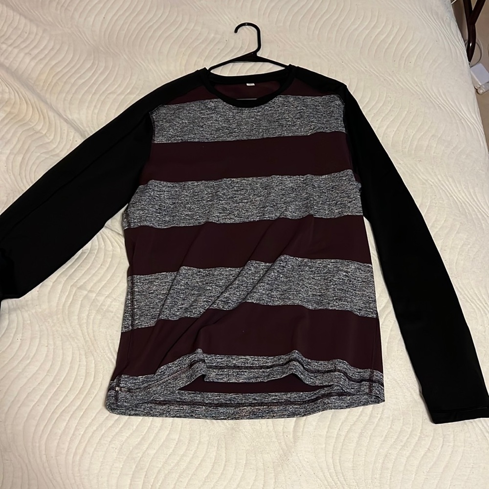 Long sleeve Lululemon t shirt